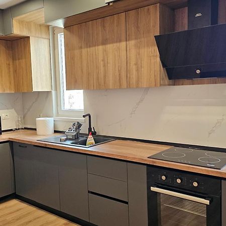 Tirana Airport Apartment Eksteriør bilde